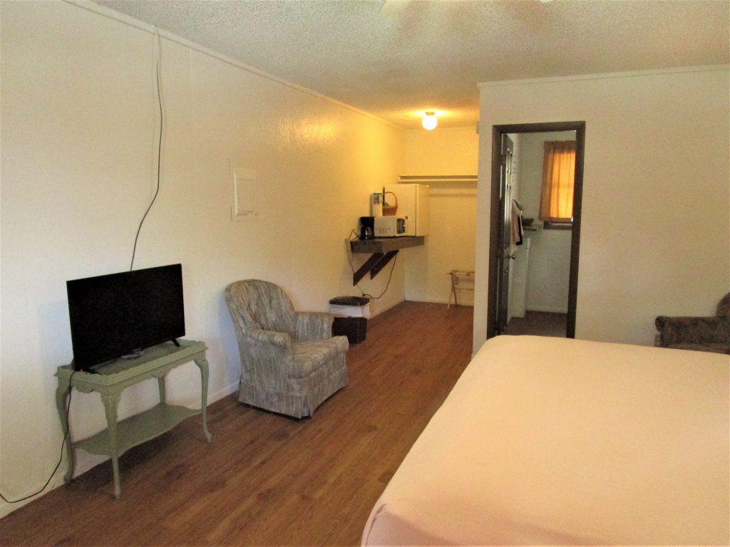 Florida Cabin Rentals at Suwannee River Rendezvous Resort & Campground