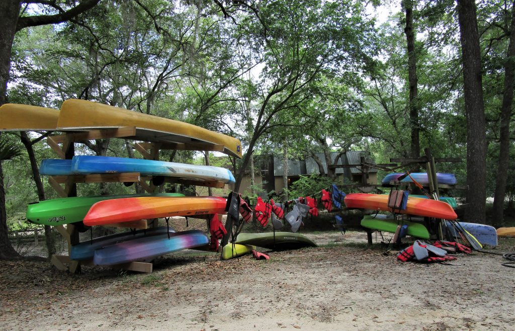 Canoe Rentals at Suwannee River Rendezvous