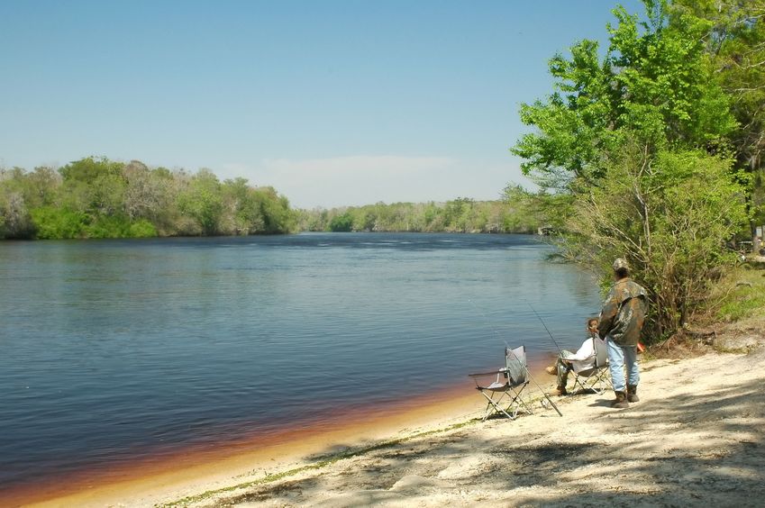 campers fishing along Suwannee River in Mayo, FL